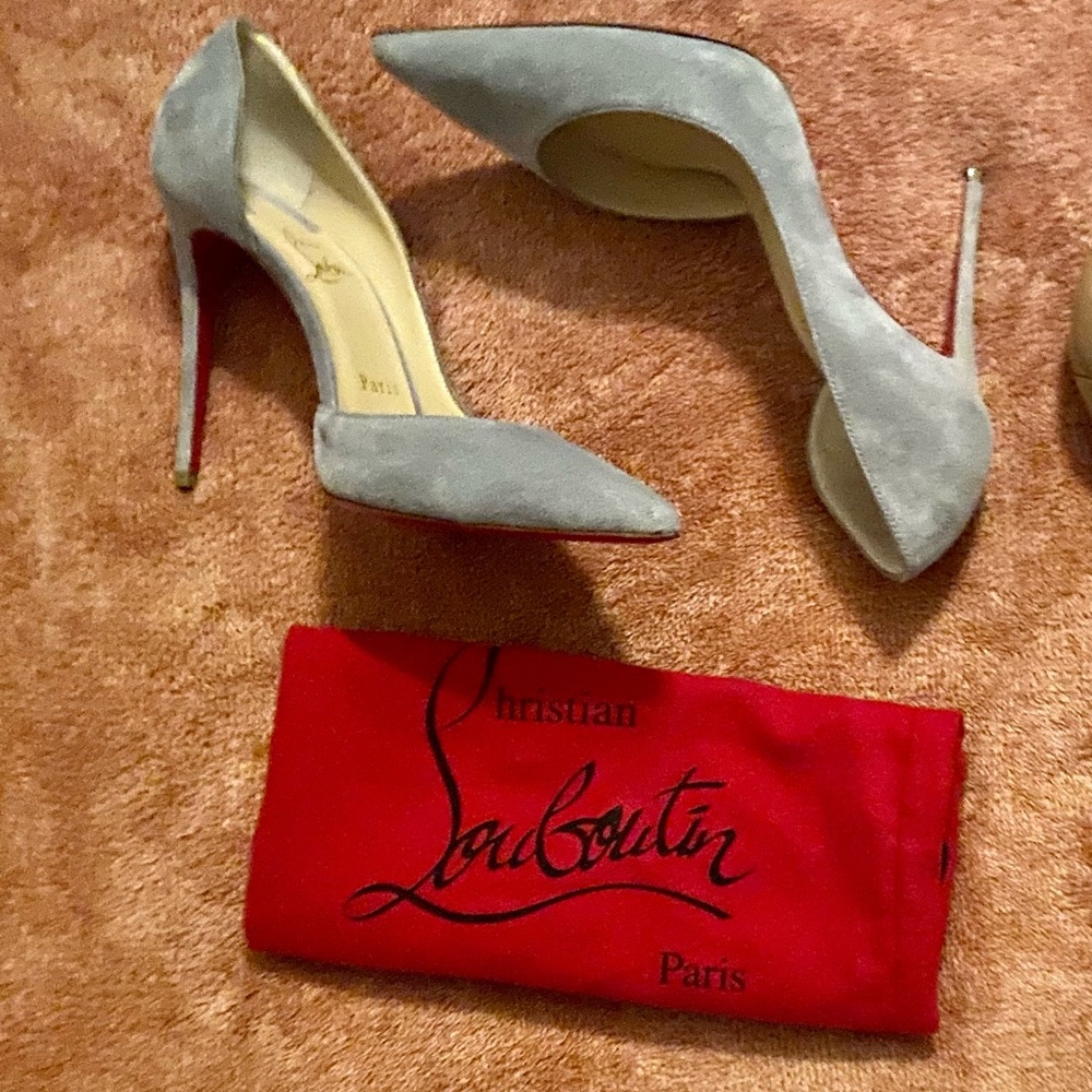 Size 38 Redbottoms Authentic